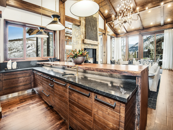 Ski In Ski Out Vail 8 Bedroom Luxury Vacation Home Sleeps 18